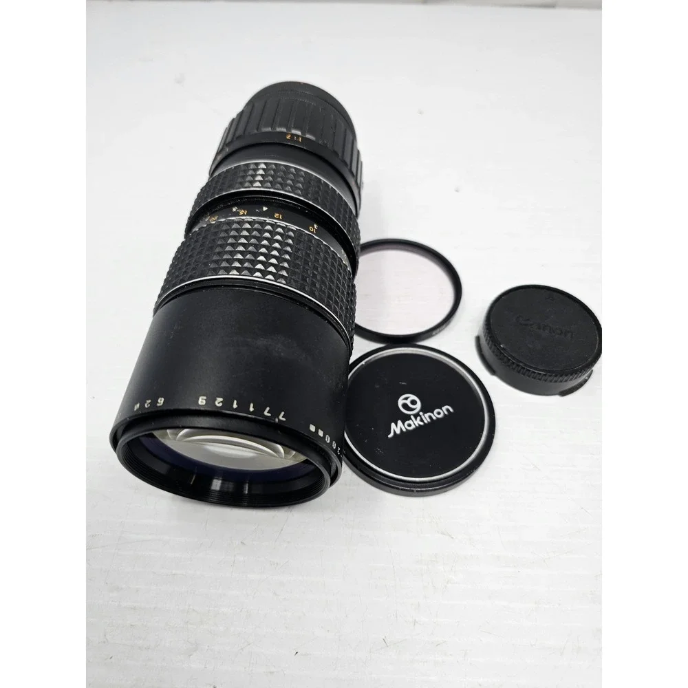 Auto Makinon f=80 -200mm Multi-Coated 1:3.5‎ Lens With Hova 62mm Skylight Filter